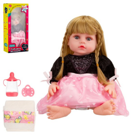 Кукла 45 см Girls Club "Любимая малышка", виниловая, с аксессуарами Кукла 45 см Girls Club "Любимая малышка", виниловая, с аксессуарами