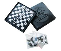 Игра комбинированная: шахматы, шашки