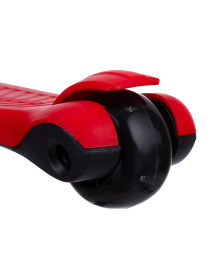 Самокат трехколесный со светящимися колесами Самокат трехколесный со светящимися колесами