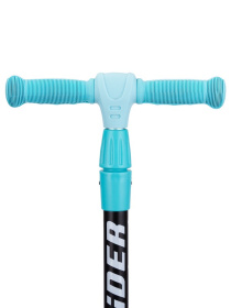 Самокат трехколесный со светящимися колесами Самокат трехколесный со светящимися колесами