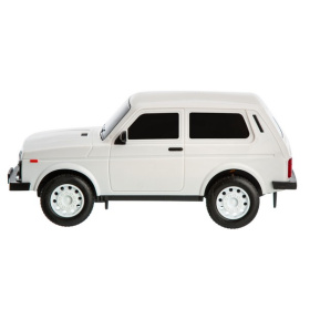 Машинка на радиоуправлении "BEBOY" Машинка на радиоуправлении "BEBOY"