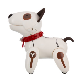 Робопес "Скай" "BEBOY" на пульте радиоуправления Робопес "Скай" "BEBOY" на пульте радиоуправления