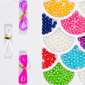 Набор "Рукодельница "Girl`s Club", блестящая упаковка Набор "Рукодельница "Girl`s Club", блестящая упаковка