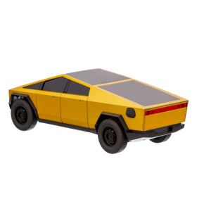 Машинка "BeBoy" на пульте радиоуправления Машинка "BeBoy" на пульте радиоуправления