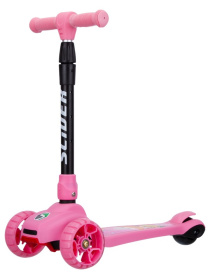 Самокат трехколесный со светящимися колесами Самокат трехколесный со светящимися колесами