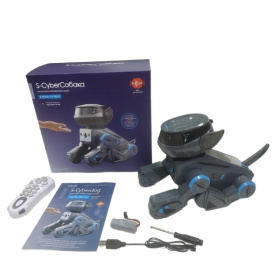 Робот-собака на пульте радиоуправления Робот-собака на пульте радиоуправления